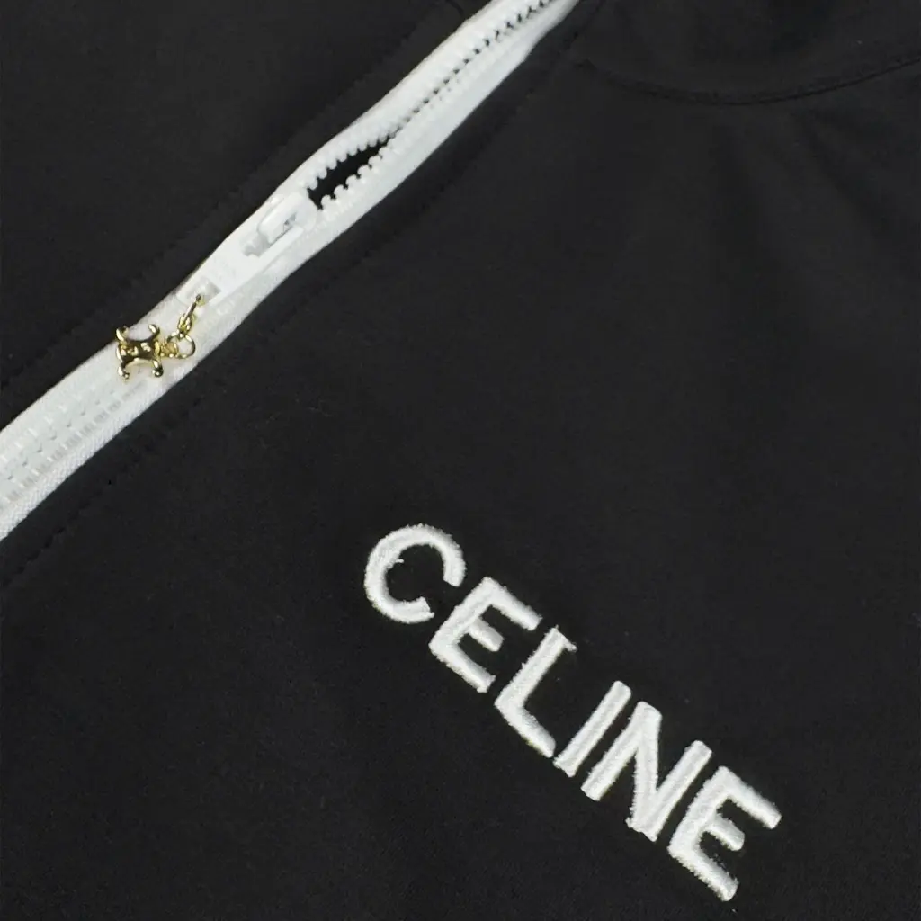 CELINE-CONJUNTO-DETALLE-2.webp