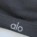 ALO-TOP-DETALLE-NEGRO-2.webp