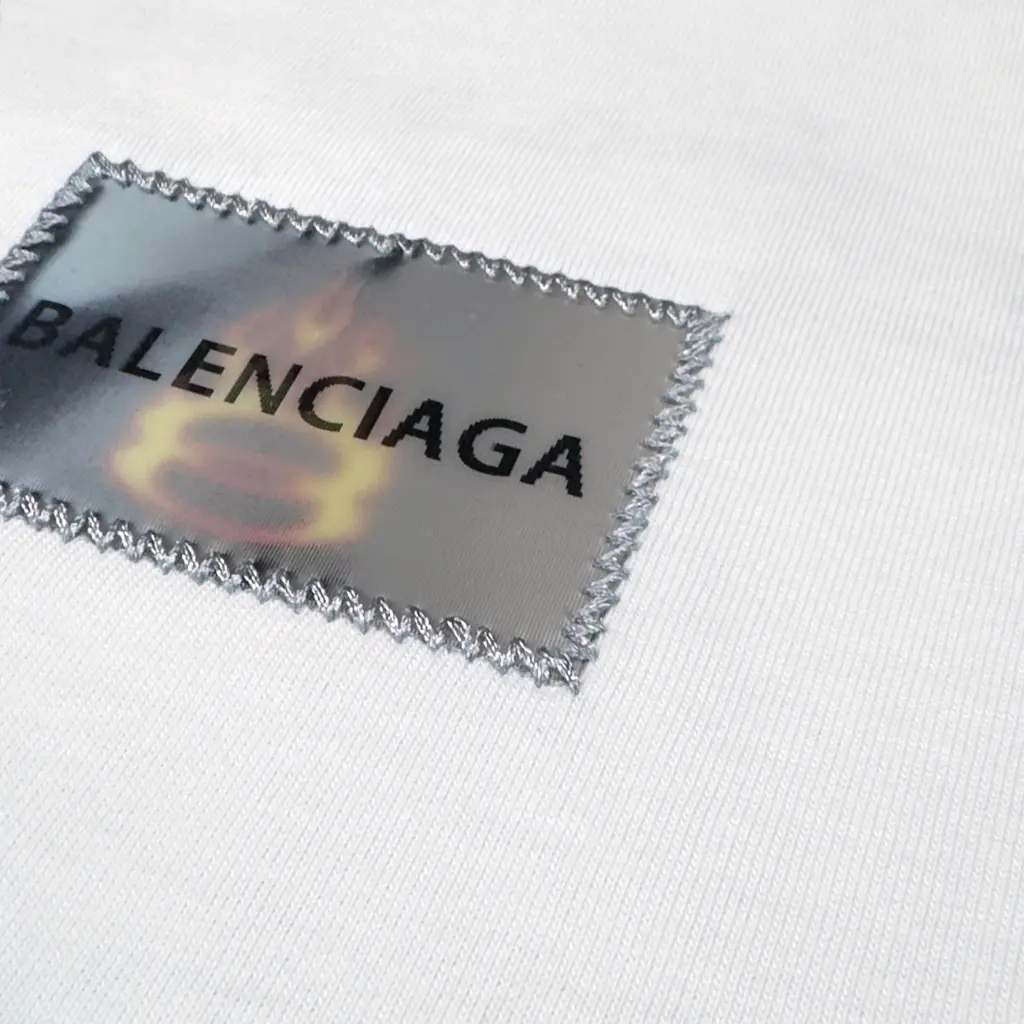 BALENCIAGA-HOLO-1-BCO.webp
