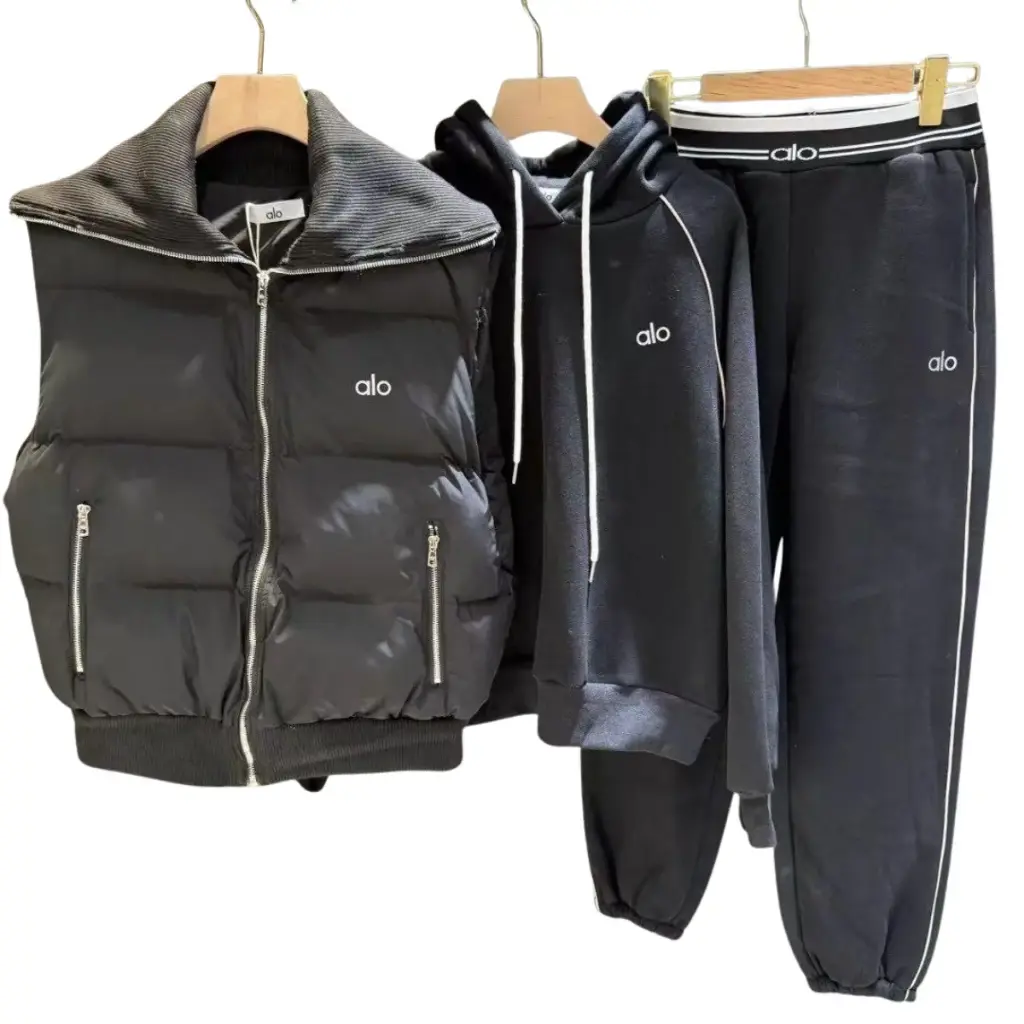 CONJUNTO 3 PIEZAS ALO YOGA NEGRO