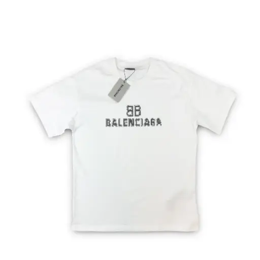 PLAYERA AMERICANA LINEA BALENCIAGAmodelo: 2566,color: Blanco,