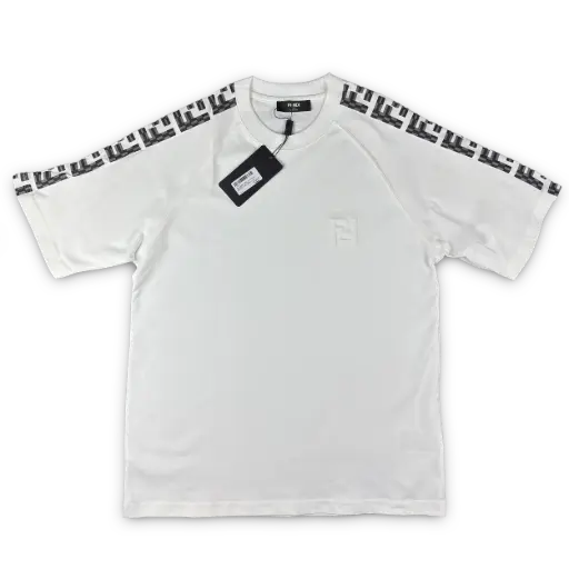 PLAYERA TURCA NUEVA FENDImodelo: 1342,color: Blanco,